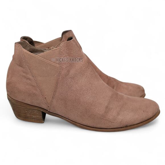 Madeline Girl Tabitha 2 Faux Suede Ankle Boots Taupe Size 9.5 Women - Picture 7 of 13